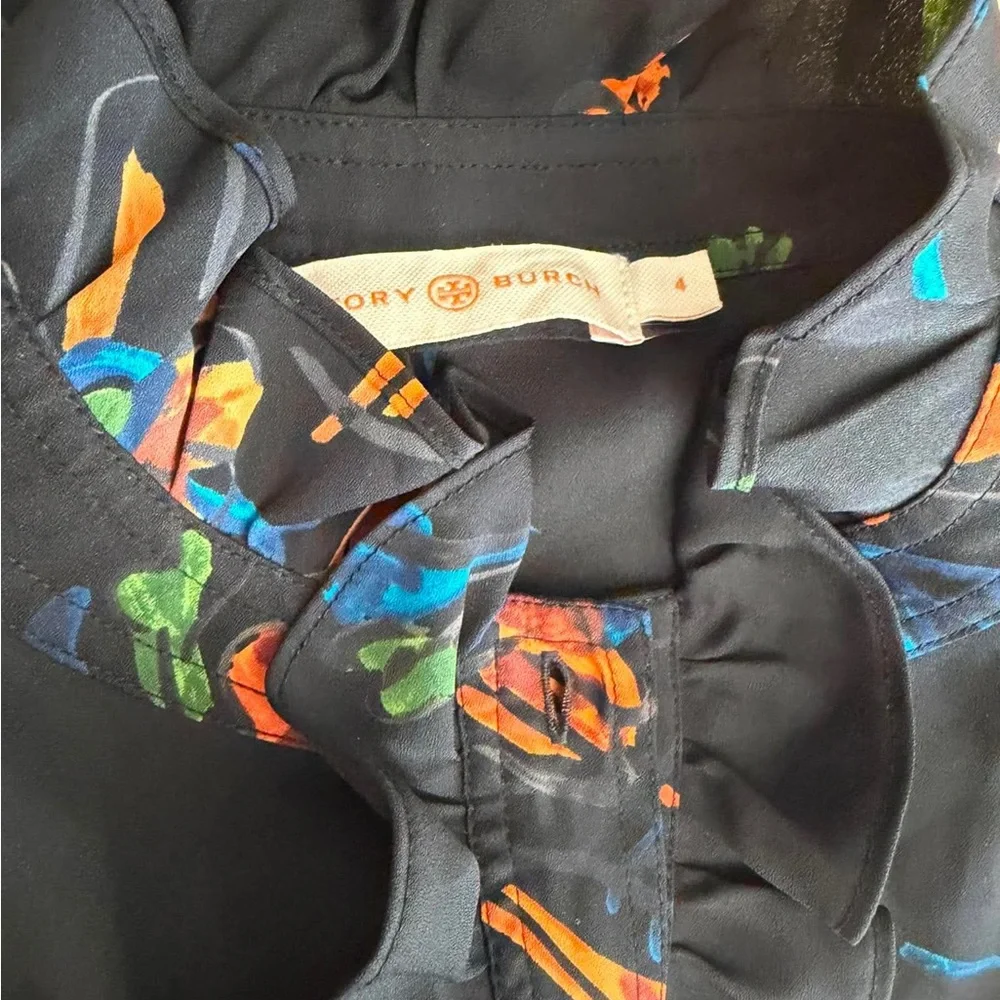Tory Burch Cora dress Size 4 Great Conditions Price $250